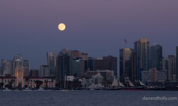 POTW: Moonrise Over San Diego