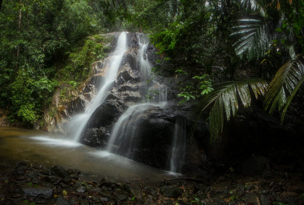 Kancing Fall Malaysia's Kanching Falls - danandholly.com